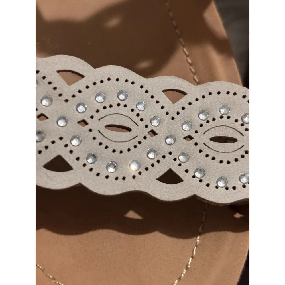 Soda Women's Sandals Beige Rhinestone Laser Cut Slide Casual Summer